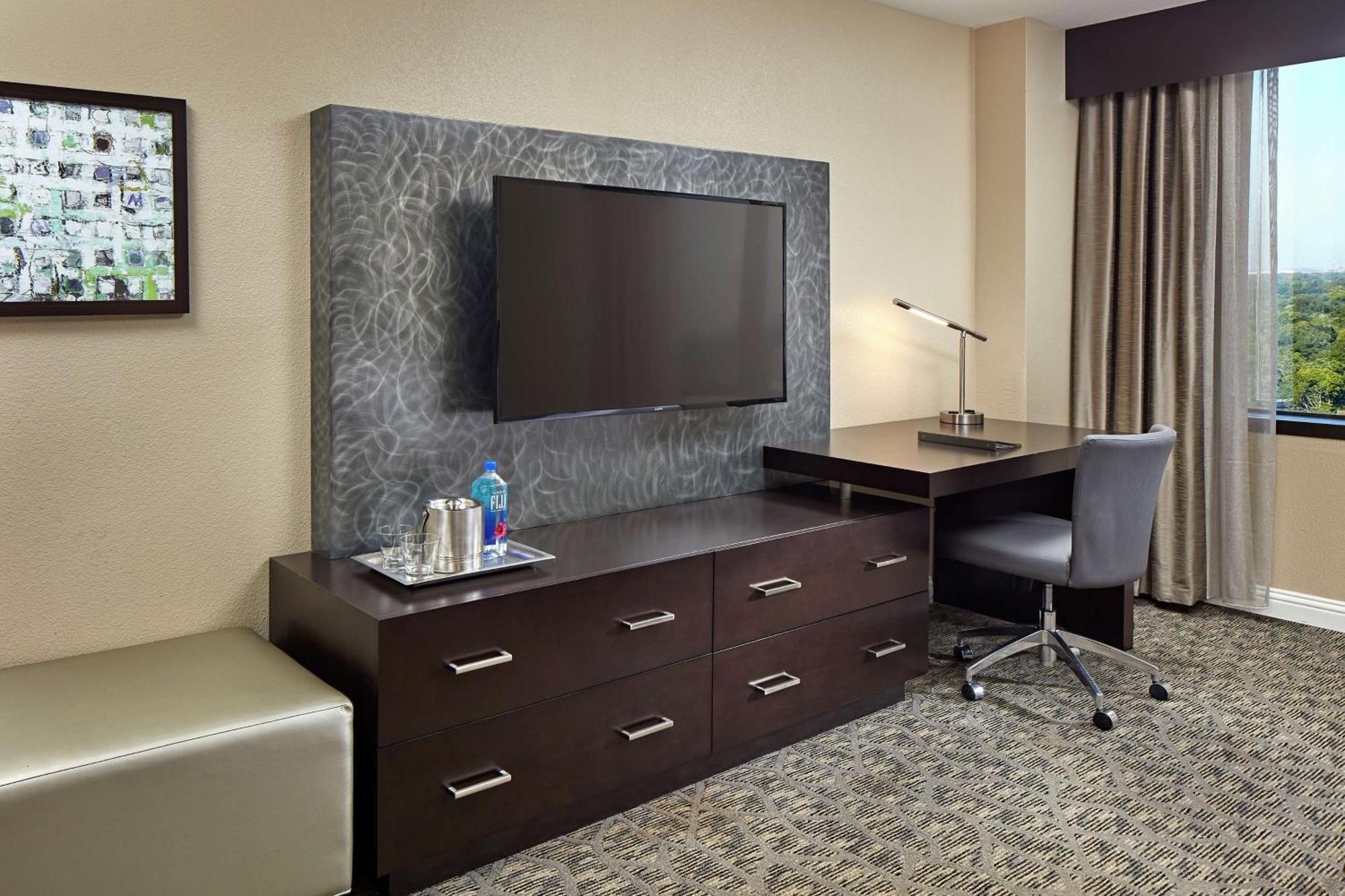 Hilton Houston Plaza/Medical Center Ξενοδοχείο Εξωτερικό φωτογραφία
